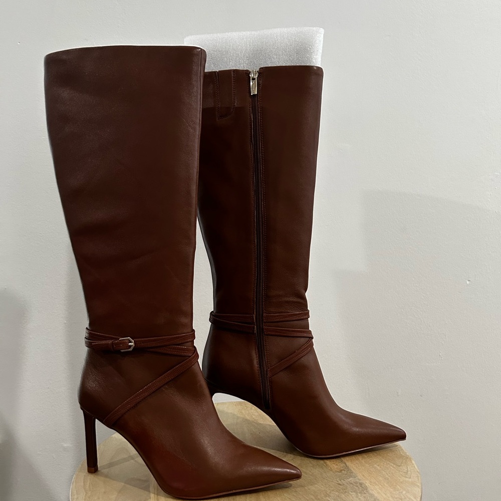 Boots for women